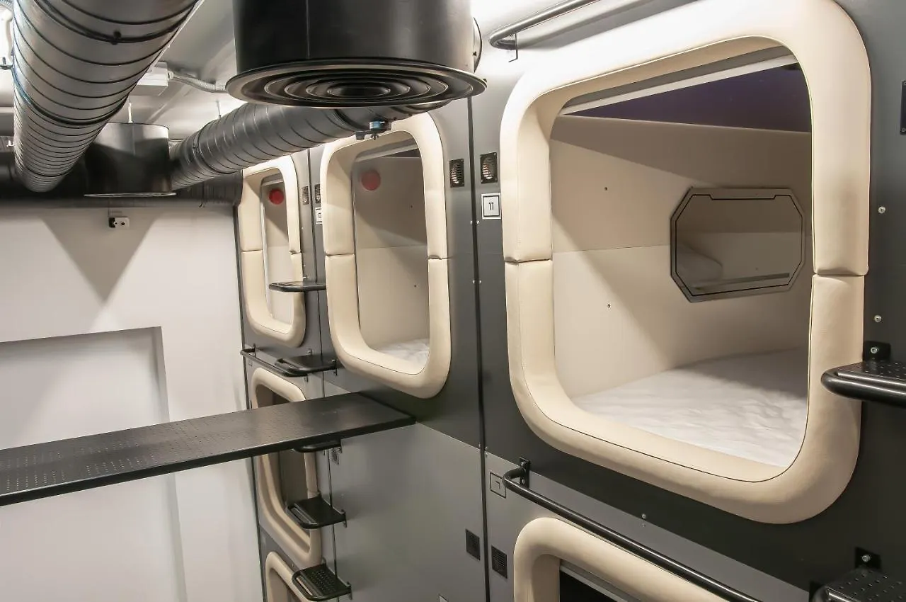 Av-2 Capsule Hotel Kyiv 0*,